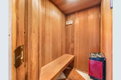 2110 Harmon Cove Tower #2110, Secaucus, NJ 07094 - Photo 33