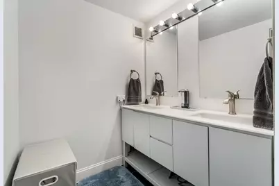 2110 Harmon Cove Tower #2110, Secaucus, NJ 07094 - Photo 31