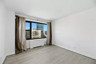 135 Montgomery St, Jersey City, NJ 07302 - Photo 17