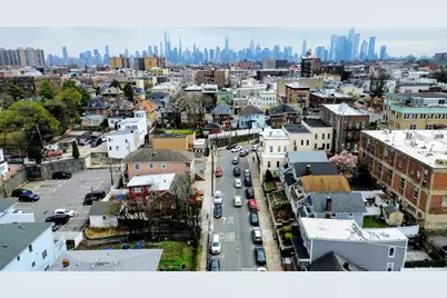 1131 43rd St, North Bergen, NJ 07047 - Photo 5