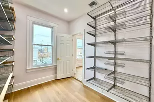 130 Beach St, Jersey City, NJ 07307 - Photo 23