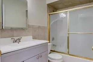 11 Isabella Ave, Bayonne, NJ 07002 - Photo 11