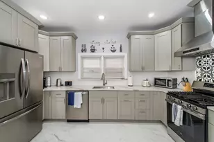 19 W 27th St, Bayonne, NJ 07002 - Photo 5