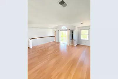 85 Grieco Dr #2, Jersey City, NJ 07305 - Photo 3