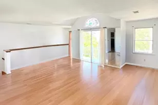 85 Grieco Dr, Jersey City, NJ 07305 - Photo 3