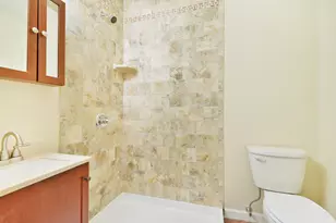 67 Oakland Ave, Jersey City, NJ 07306 - Photo 7