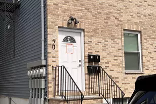 70 69th St, Guttenberg, NJ 07093 - Photo 5