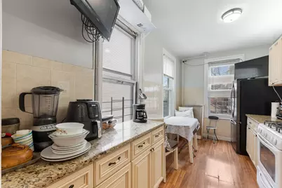 361 New York Ave, Jersey City, NJ 07307 - Photo 5