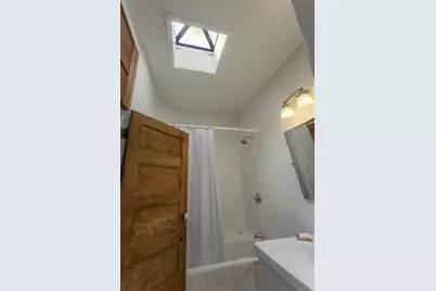 154 Sussex St #2, Jersey City, NJ 07302 - Photo 9