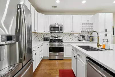 273 Roslyn Ct #273, West New York, NJ 07093 - Photo 11