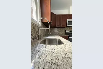 132 Bayview Ave #2, Jersey City, NJ 07305 - Photo 5