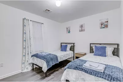 34 Pamrapo Ave #2, Jersey City, NJ 07305 - Photo 15