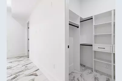 68 Jordan Ave #1, Jersey City, NJ 07306 - Photo 17