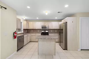 12 Liberty Ct., Secaucus, NJ 07094 - Photo 15