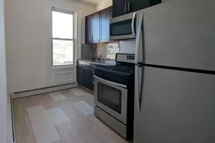 112 Hague St, Jersey City, NJ 07307 - Photo 3