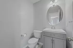 2 Marina Dr, Bayonne, NJ 07002 - Photo 5