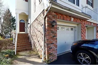 2 Marina Dr, Bayonne, NJ 07002 - Photo 17
