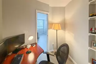 100 Manhattan Ave, Union City, NJ 07087 - Photo 11