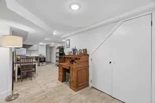 684 Summit Ave, Jersey City, NJ 07306 - Photo 29