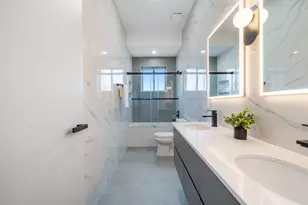 272 Terrace Ave, Jersey City, NJ 07307 - Photo 23