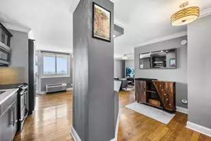 100 Manhattan Ave, Union City, NJ 07087 - Photo 17