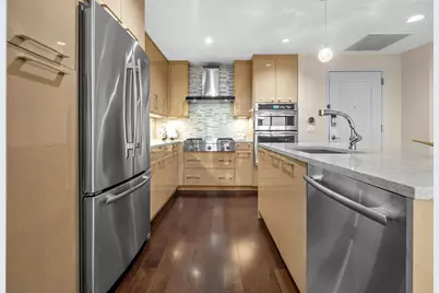 150 Henley Pl #205, Weehawken, NJ 07086 - Photo 5