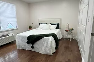 144 70th St, Guttenberg, NJ 07093 - Photo 3