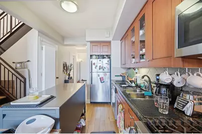 300 Communipaw Ave #306, Jersey City, NJ 07304 - Photo 11
