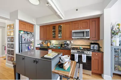 300 Communipaw Ave #306, Jersey City, NJ 07304 - Photo 9