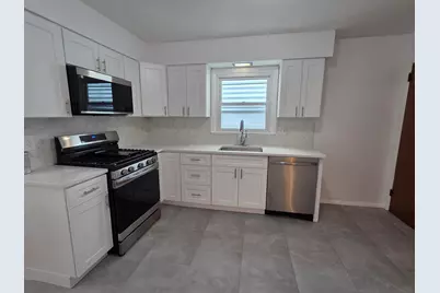 777 Montgomery St #1, Jersey City, NJ 07306 - Photo 7