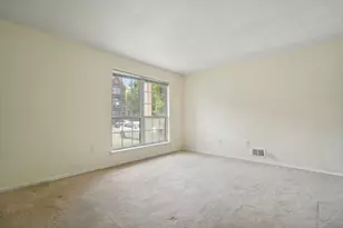 14 Walnut St, Jersey City, NJ 07305 - Photo 13