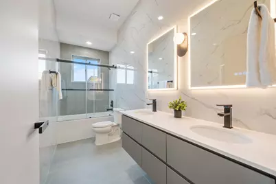 272 Terrace Ave #B, Jersey City, NJ 07307 - Photo 23