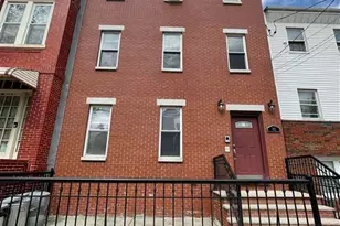32 Beacon Ave, Jersey City, NJ 07306 - Photo 1