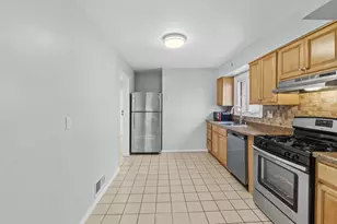 178 W 33rd St, Bayonne, NJ 07002 - Photo 7