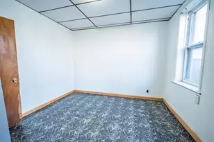 64 Wade St, Jersey City, NJ 07305 - Photo 17
