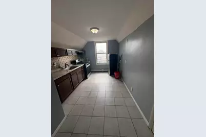 175 Wegman Parkway #3, Jersey City, NJ 07305 - Photo 1