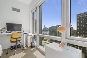 75 Park Ln S, Jersey City, NJ 07310 - Photo 11