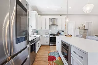 41 Bentley Ave #1, Jersey City, NJ 07304 - Photo 9