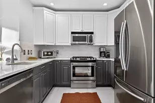 15 Warren St, Jersey City, NJ 07302 - Photo 13