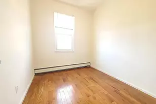 54 Gates Ave, Jersey City, NJ 07305 - Photo 5