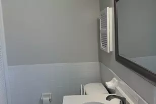 380 Ocean Ave, Jersey City, NJ 07305 - Photo 9