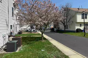 380 Ocean Ave, Jersey City, NJ 07305 - Photo 3