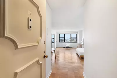 201 St Pauls Ave #7B, Jersey City, NJ 07306 - Photo 1