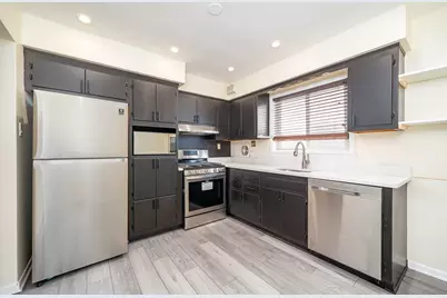 121 Ogden Ave #2, Jersey City, NJ 07307 - Photo 1