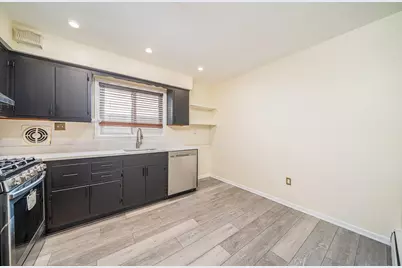 121 Ogden Ave #2, Jersey City, NJ 07307 - Photo 3