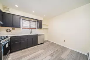 121 Ogden Ave., Jersey City, NJ 07307 - Photo 3