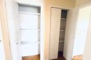 30 Whitman Ave, Jersey City, NJ 07306 - Photo 17