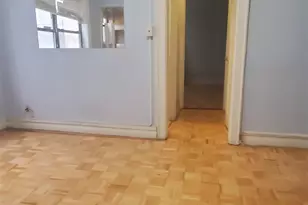 56 Glenwood Ave, Jersey City, NJ 07306 - Photo 9