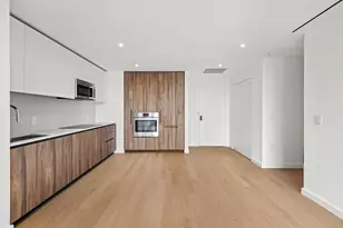 387 8th St, Jersey City, NJ 07302 - Photo 3