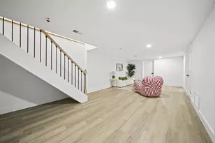 39 Booraem Ave, Jersey City, NJ 07307 - Photo 25